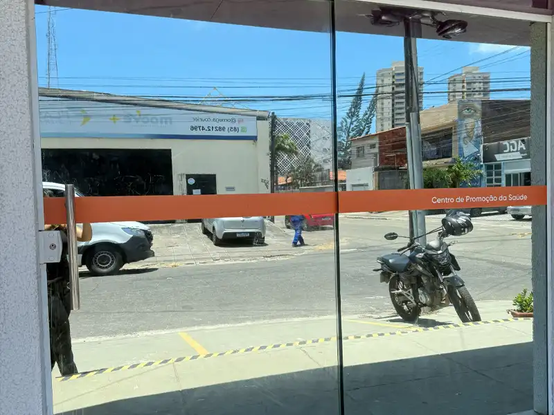 Escritório com película de privacidade